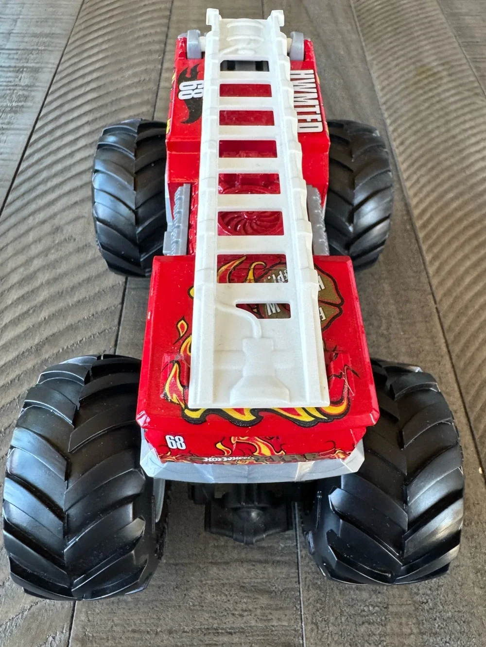 Hot Wheels Monster Truck - 5 Alarm Fire Truck